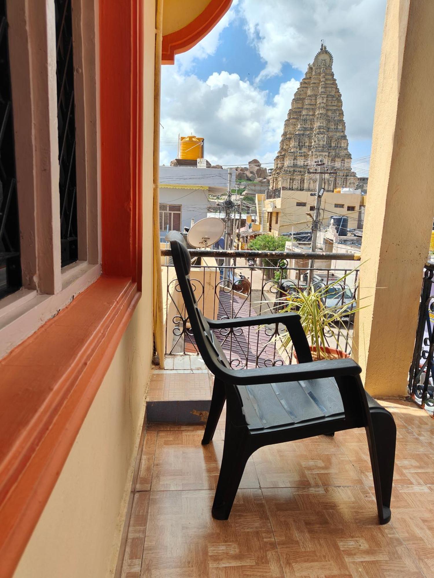 Rocky Guesthouse هامبي المظهر الخارجي الصورة