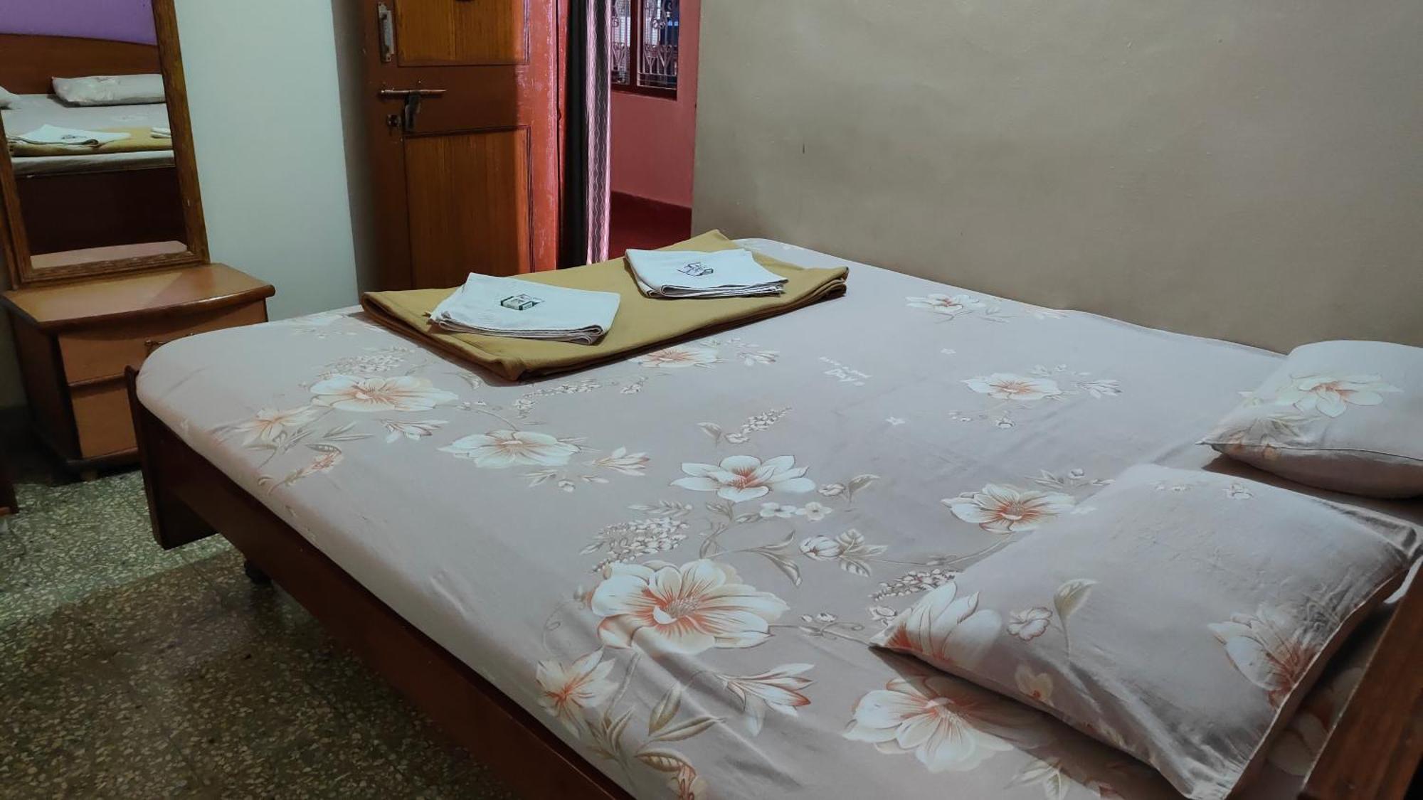 Rocky Guesthouse هامبي المظهر الخارجي الصورة