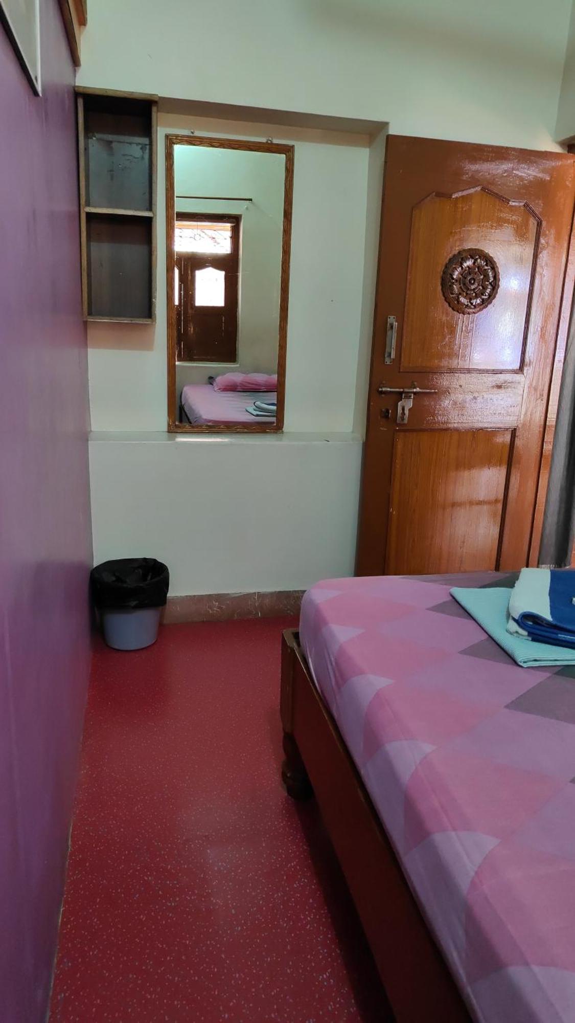 Rocky Guesthouse هامبي المظهر الخارجي الصورة
